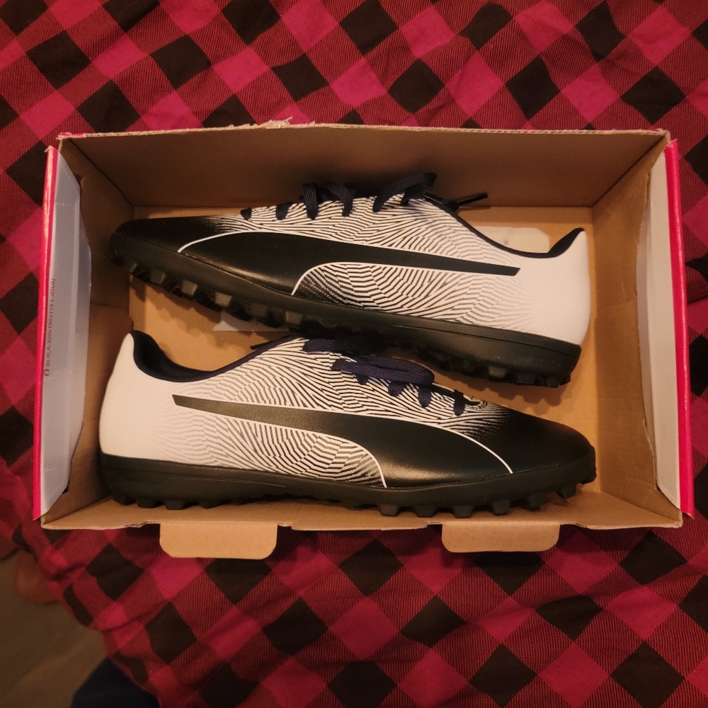 Puma turf soccer indoor